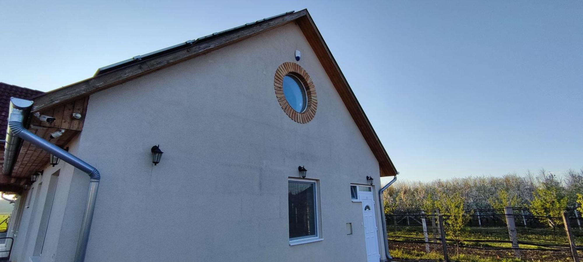 Village Garden Family Guest House Tiszakanyár Quarto foto